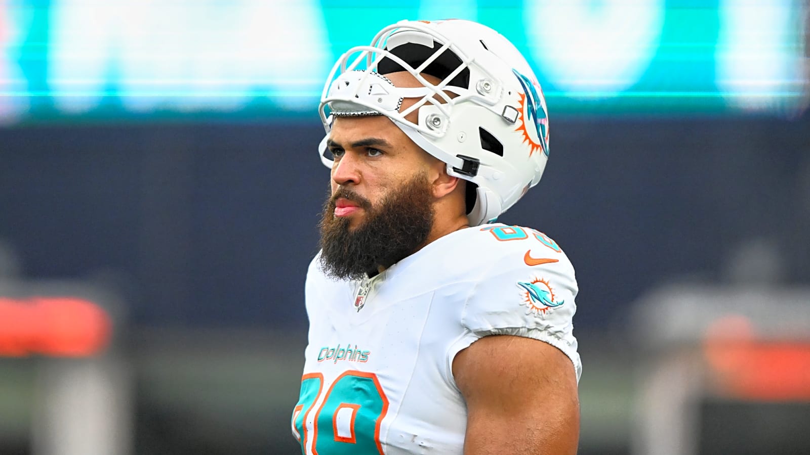 Patriots Place TE Julian Hill On IR