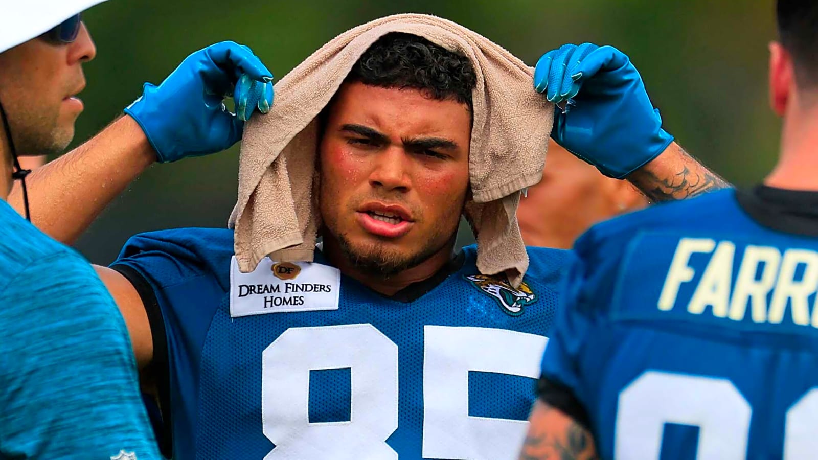 Brenton Strange discusses replacing Evan Engram as Jaguars' TE1