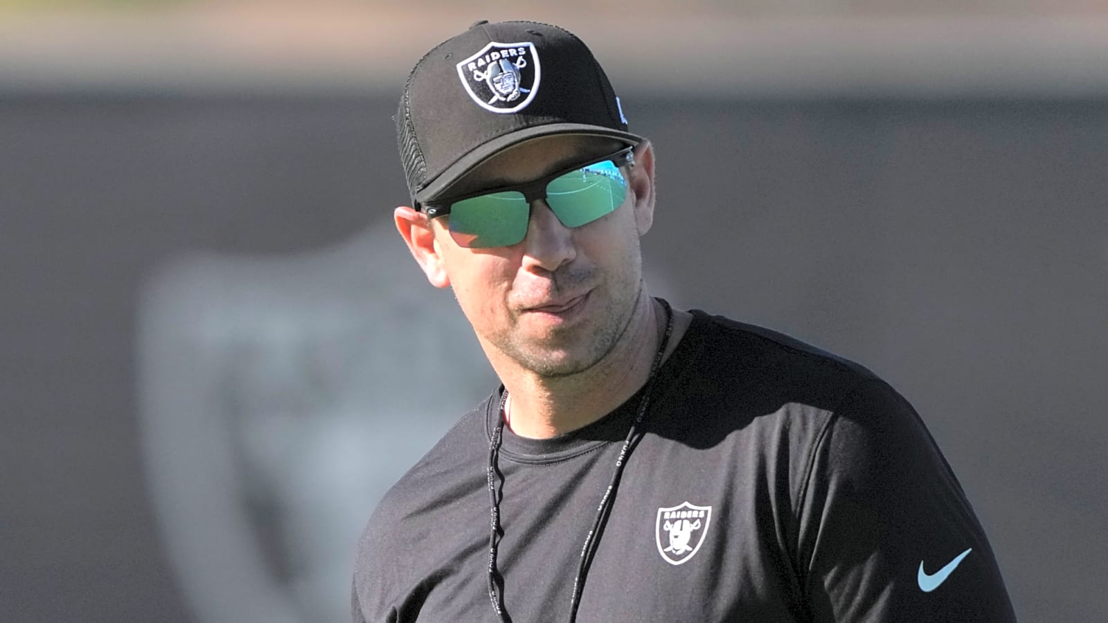 Darnold shares what Raiders' Kubiak really thinks of Mendoza, Cousins