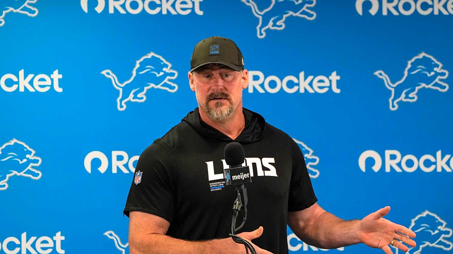 Detroit Lions head coach Dan Campbell makes it clear how he feels about former Tennessee Vols OL Cade Mays