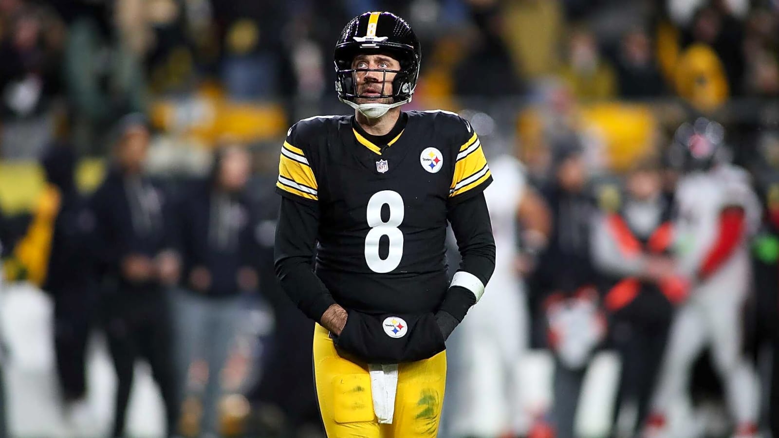 Steelers officially have legitimate competition for Rodgers' services