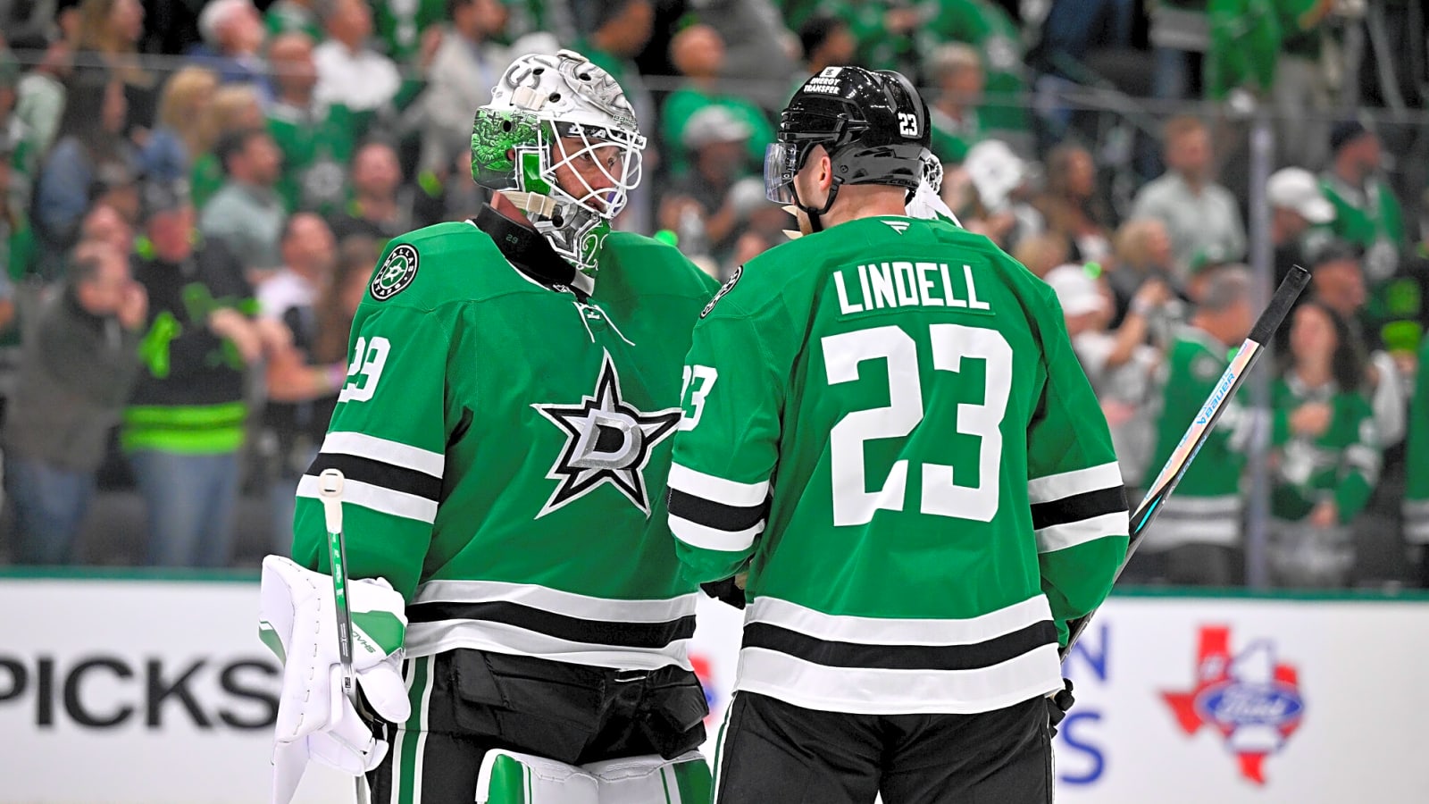 Dallas Stars fans are overlooking the real playoff hero