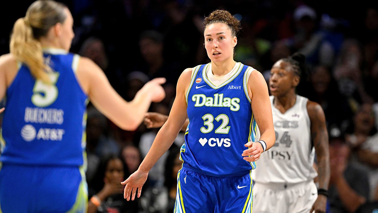 Jessica Shepard Thriving With the Wings