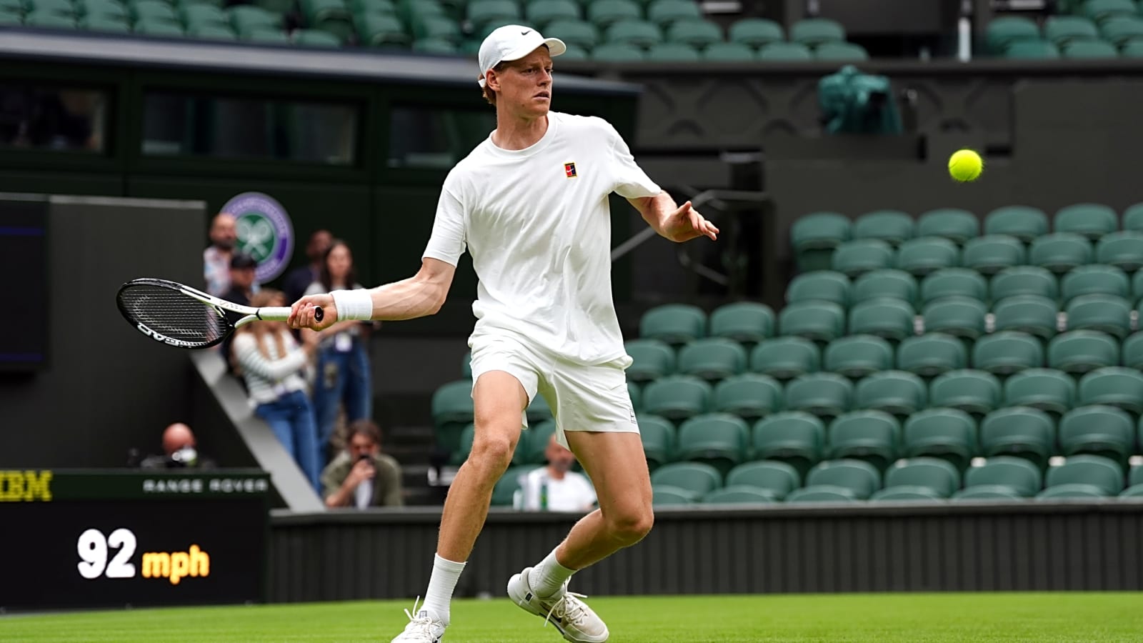 'They’ll Knock You Down,' Jimmy Connors Advises Jannik Sinner to Be ‘Careful’ After Defeat to Carlos Alcaraz in French Open Final