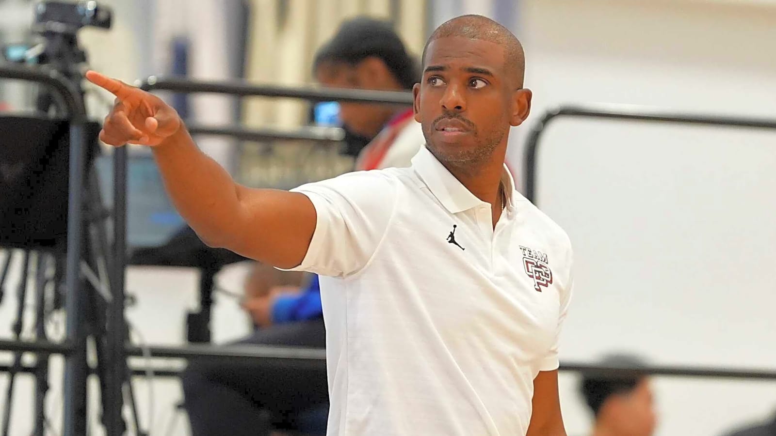 Report: Chris Paul Not Expected To Be Back With Spurs