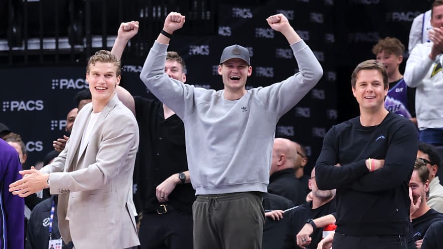 Jazz Issue QO To Kessler, Decline Options On Mbeng, Gray