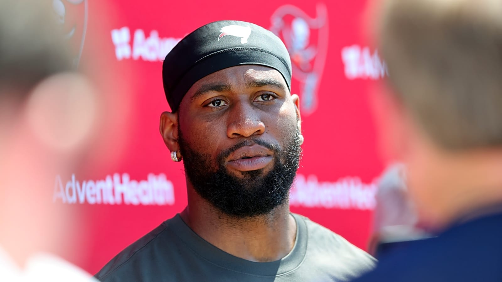 NFC Notes: Bryce Young, Haason Reddick, Zac Robinson, Buccaneers, Falcons, Panthers