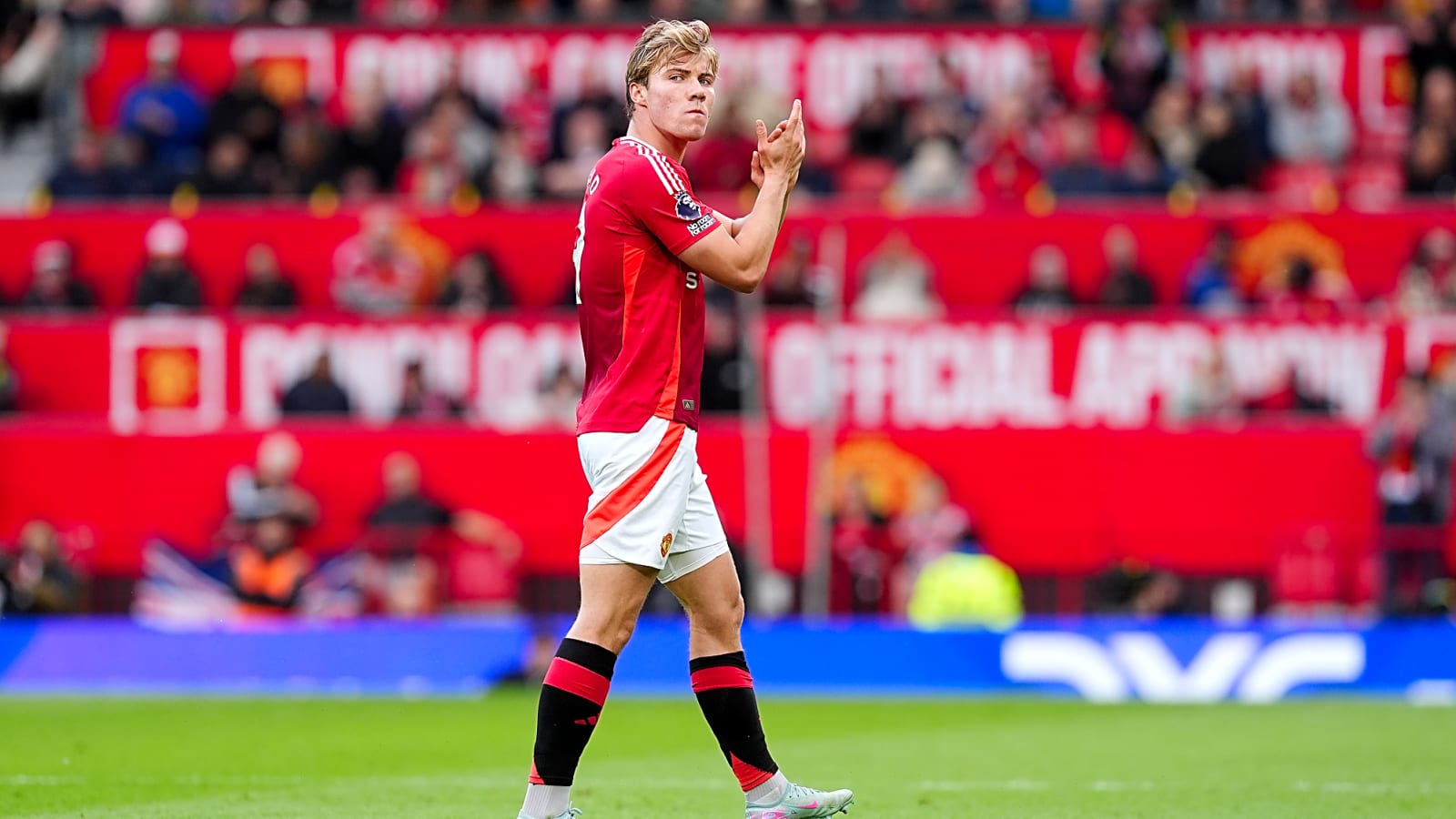 22-year-old Manchester United player’s move to Serie A club is now on standby