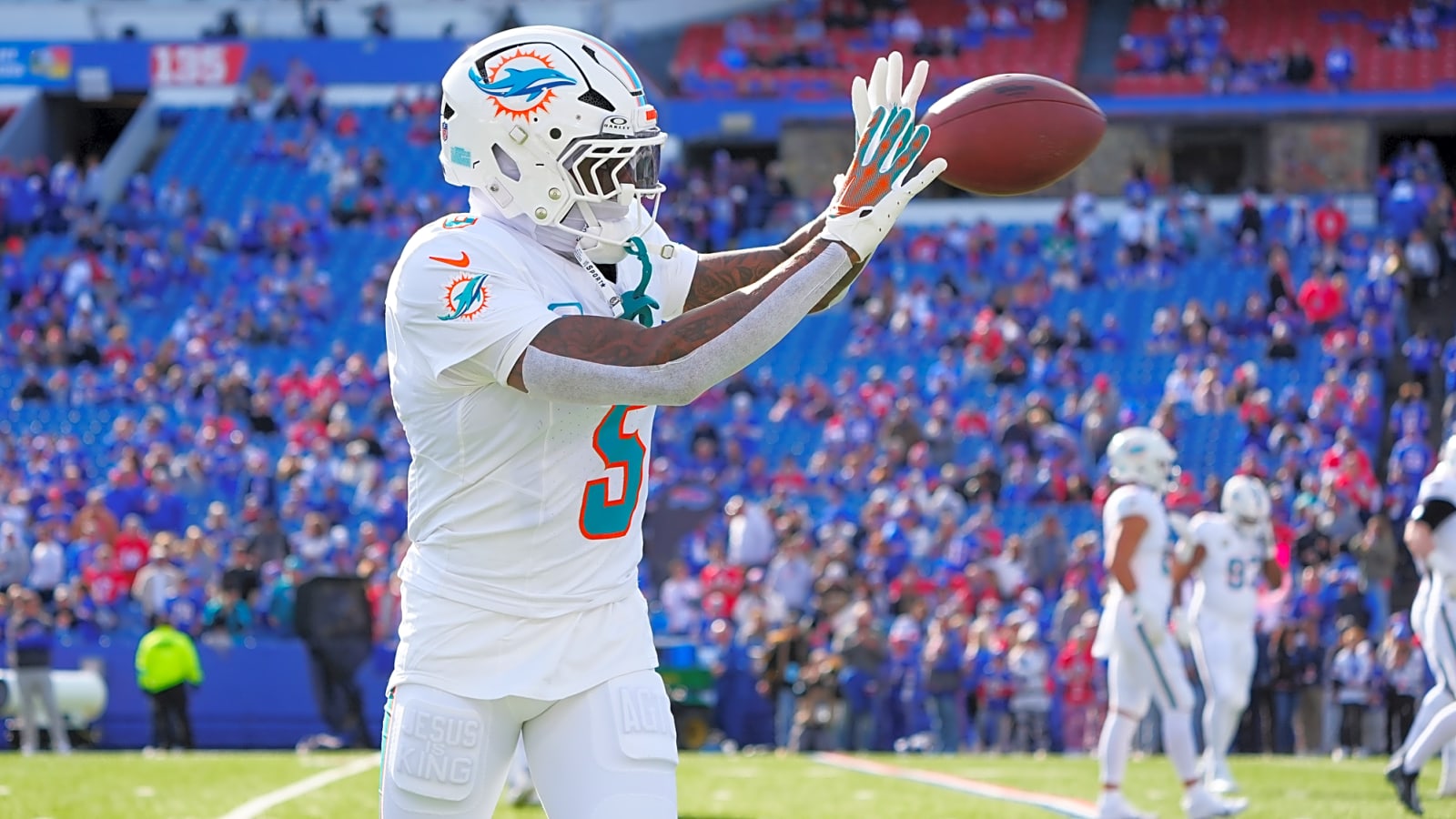 Should Falcons spin the wheels on a Jalen Ramsey trade?