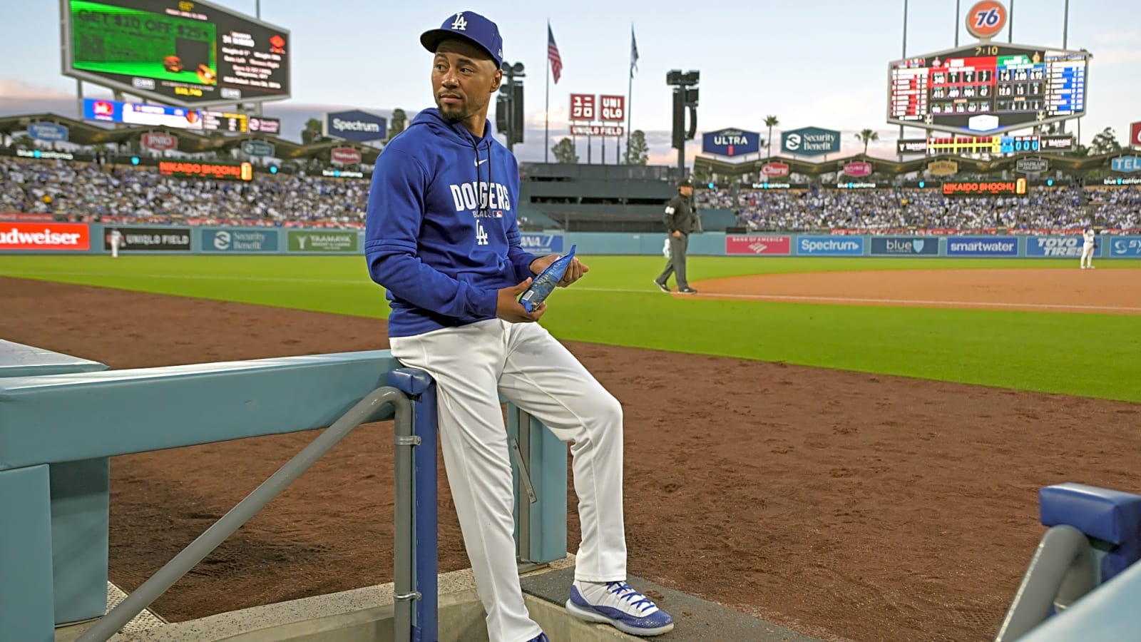 Dodgers To Activate Mookie Betts On Monday