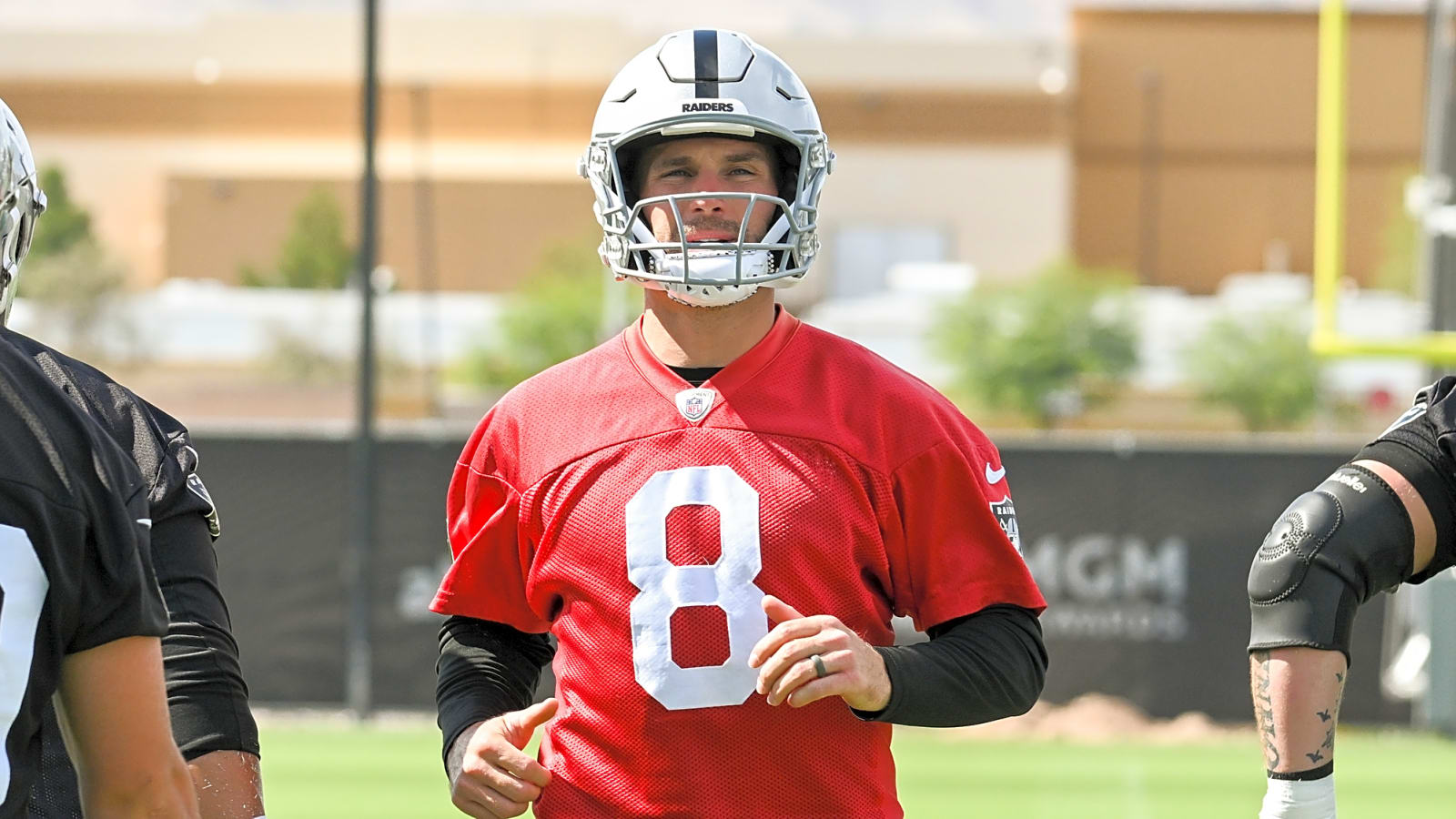 AFC Notes: Kirk Cousins, Omarion Hampton, Broncos, Chargers, Raiders