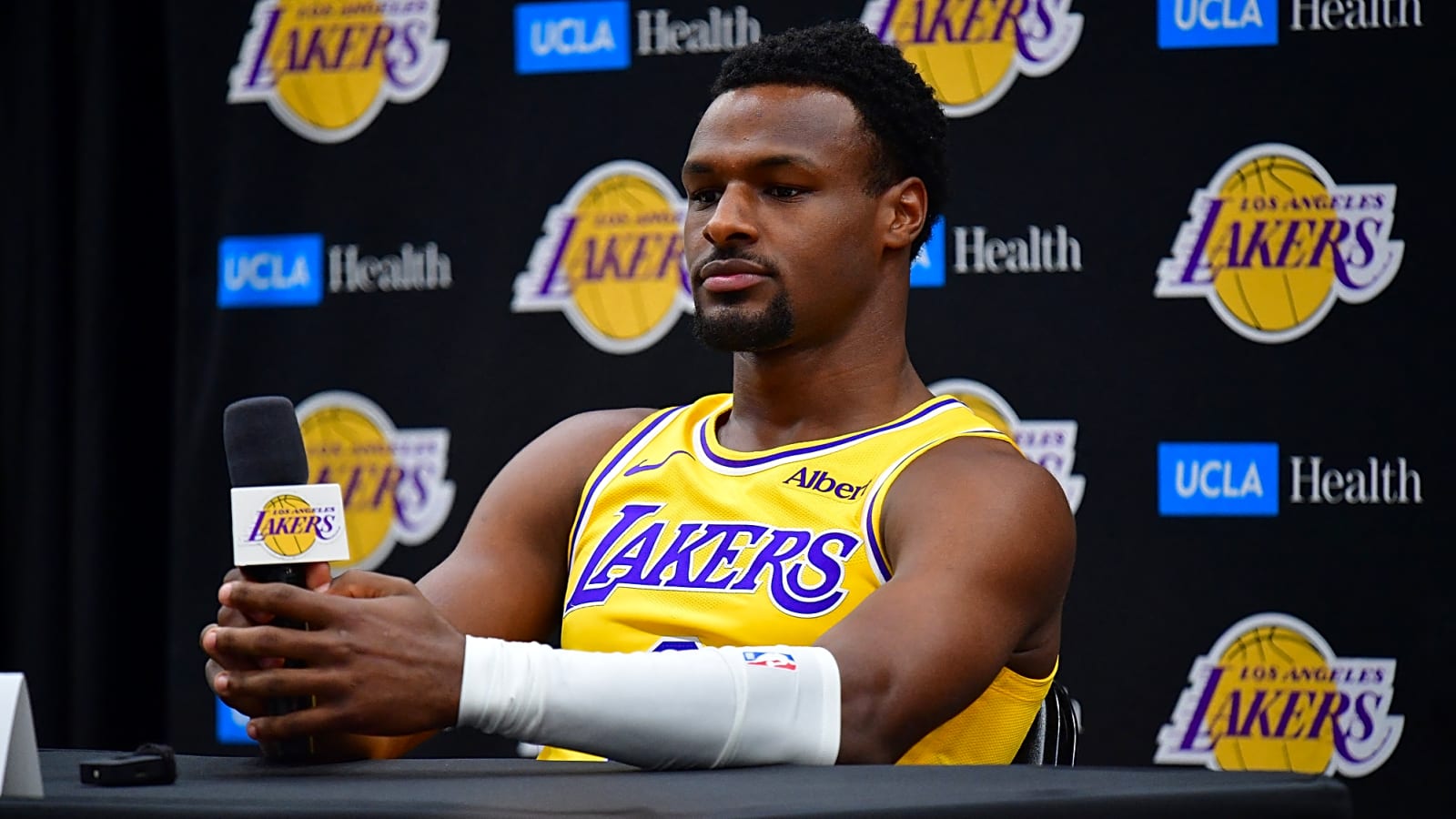 Interesting update emerges about Bronny James’ future
