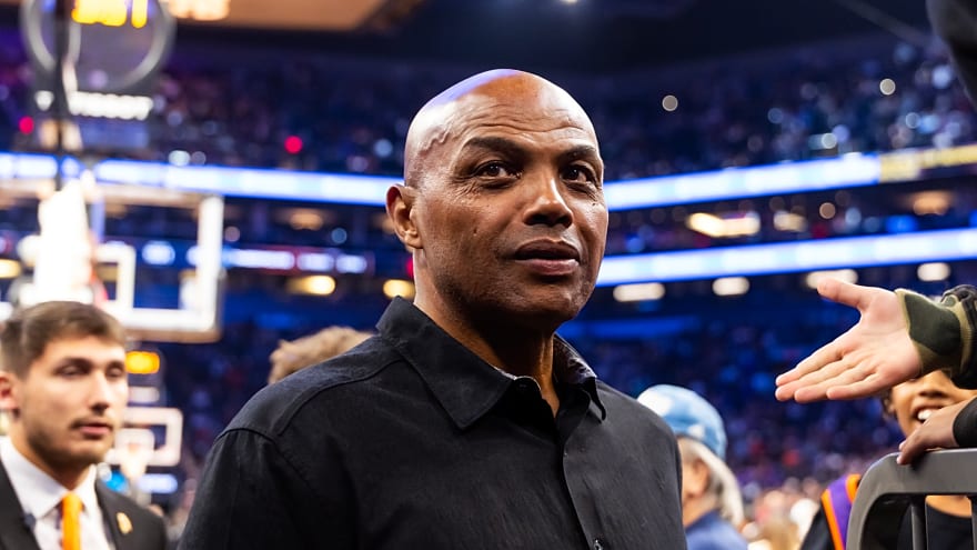 When Charles Barkley Made a Bold Michael Jordan vs. Stephen Curry Physicality Claim