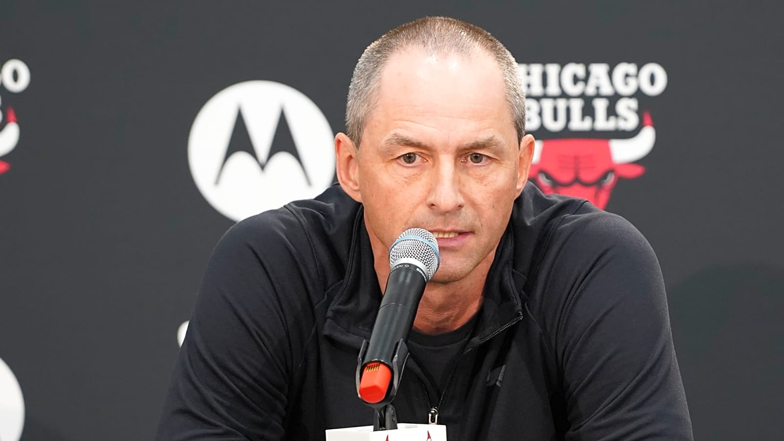 Bulls Reportedly Give Contract Extensions To Arturas Karnisovas, Marc Eversley