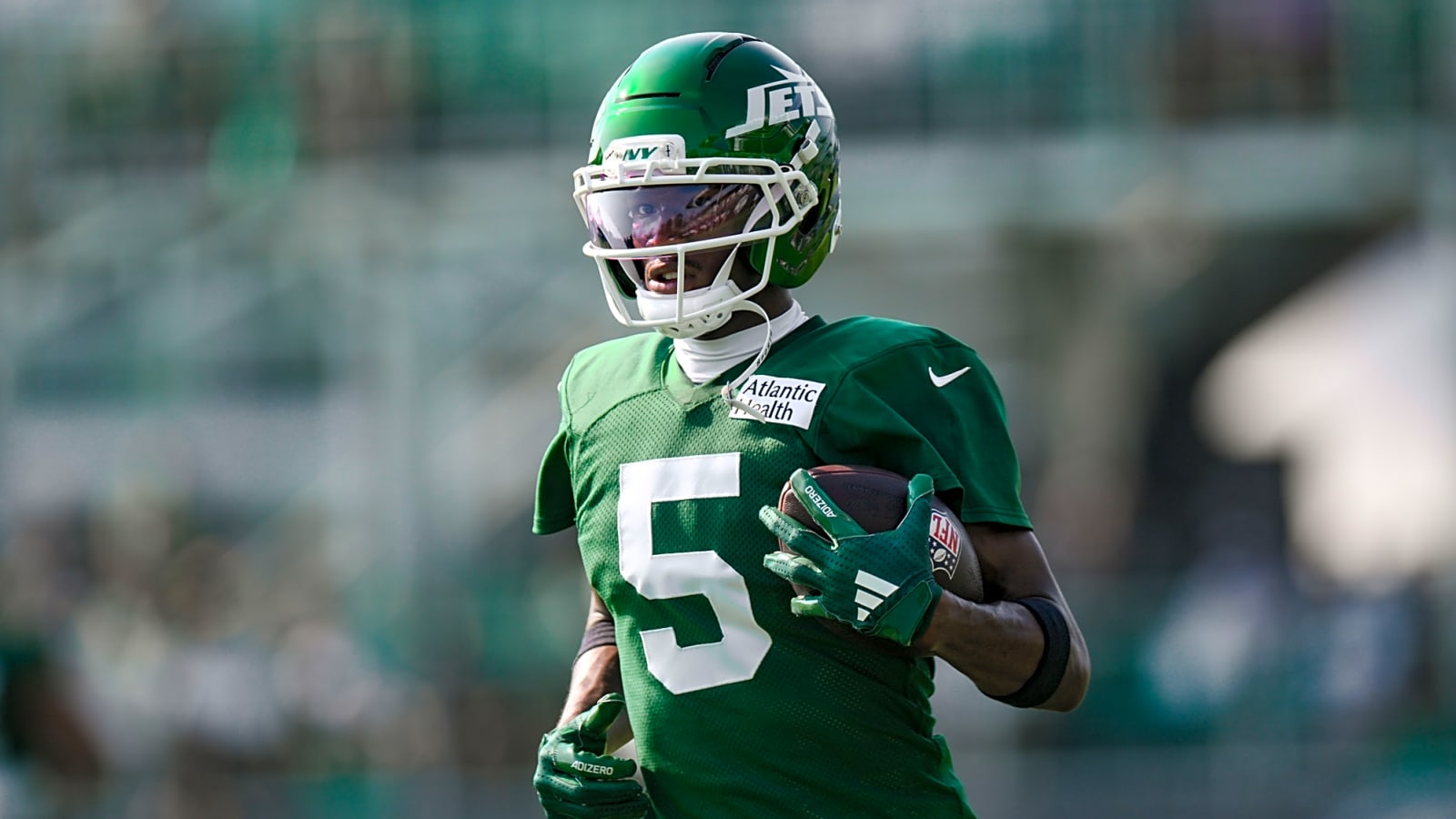 Despite rumors, NY Jets should not shell out assets for a WR2