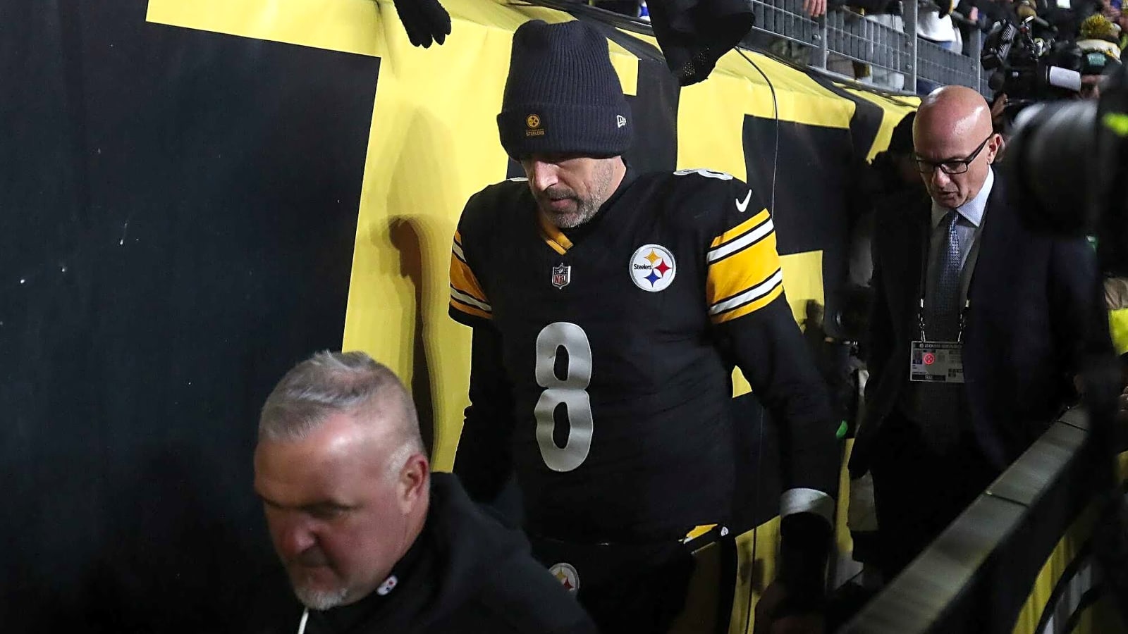 Aaron Rodgers with the Vikings?