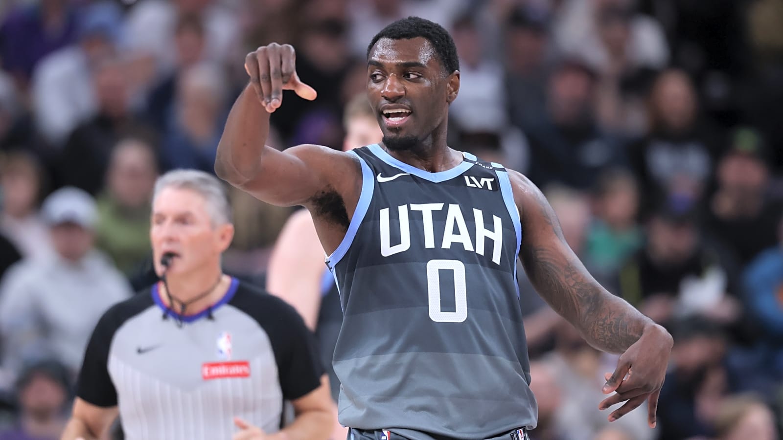 Jazz waiving injured guard Vince Williams Jr