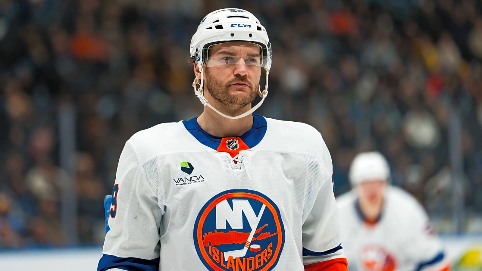 Jonathan Drouin moves to the Blues