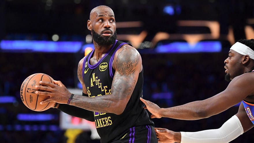 Report: LeBron James may come as a package deal with 1 former All-Star