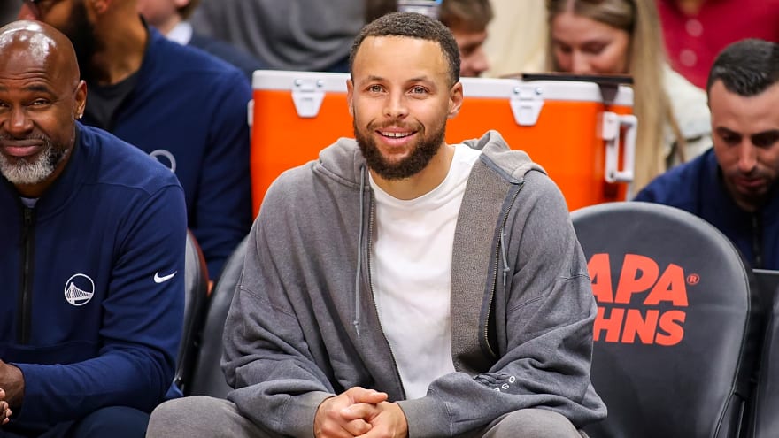 Stephen Curry (Knee) To Be Reevaluated Next Week