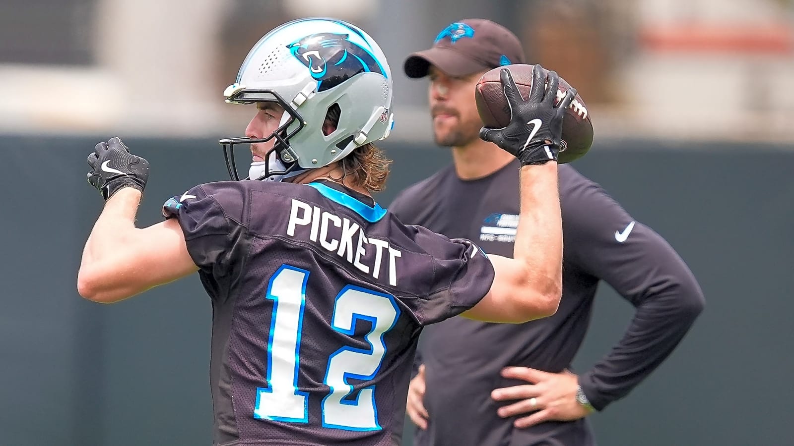 The 'Active 300-yard NFL passers' quiz