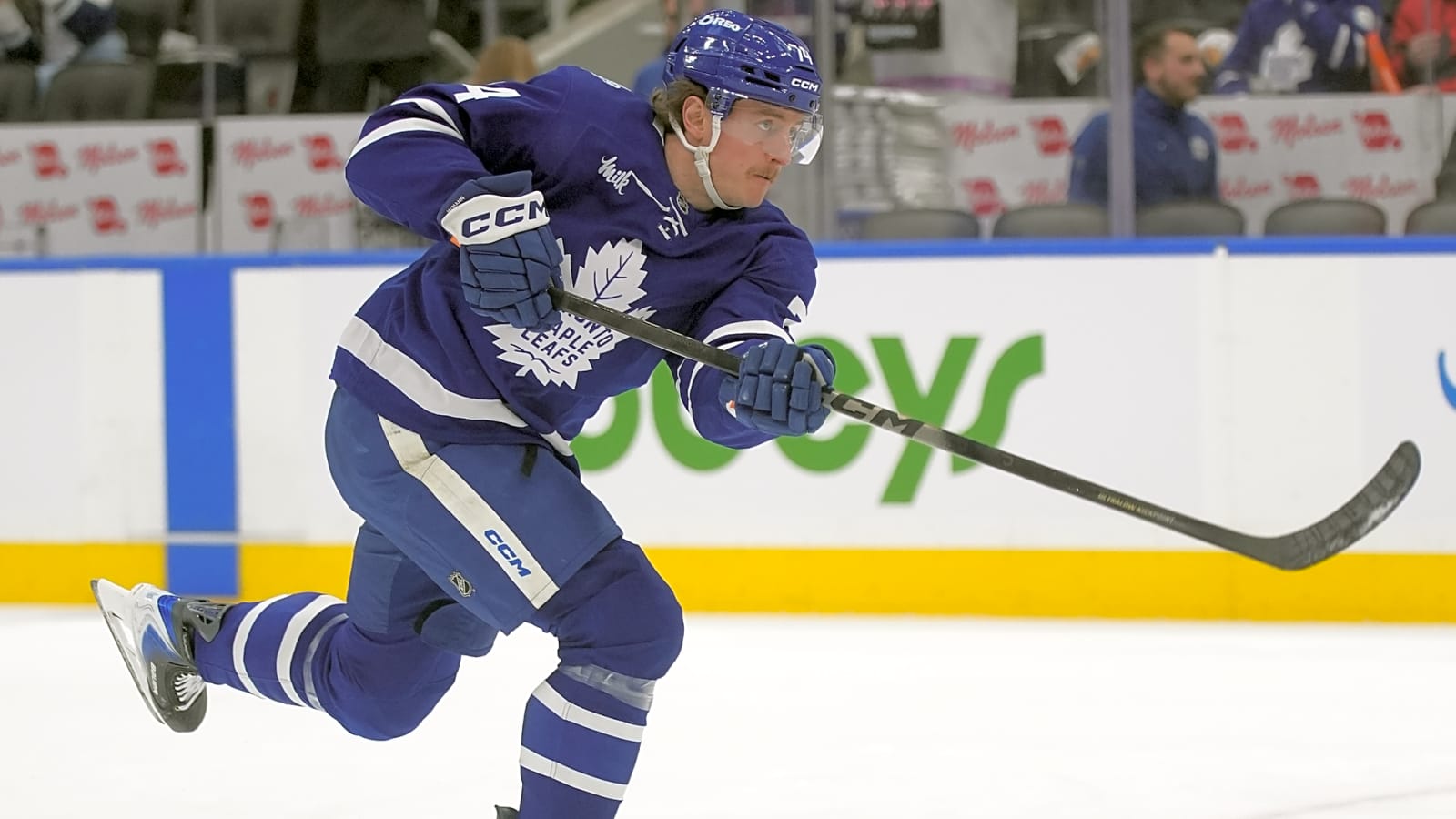 Maple Leafs in extension talks with Oilers-linked forward