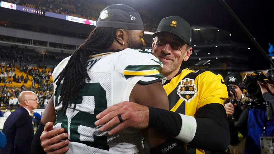 Aaron Rodgers Falls Short as Love, Packers Beat Steelers 35–25
