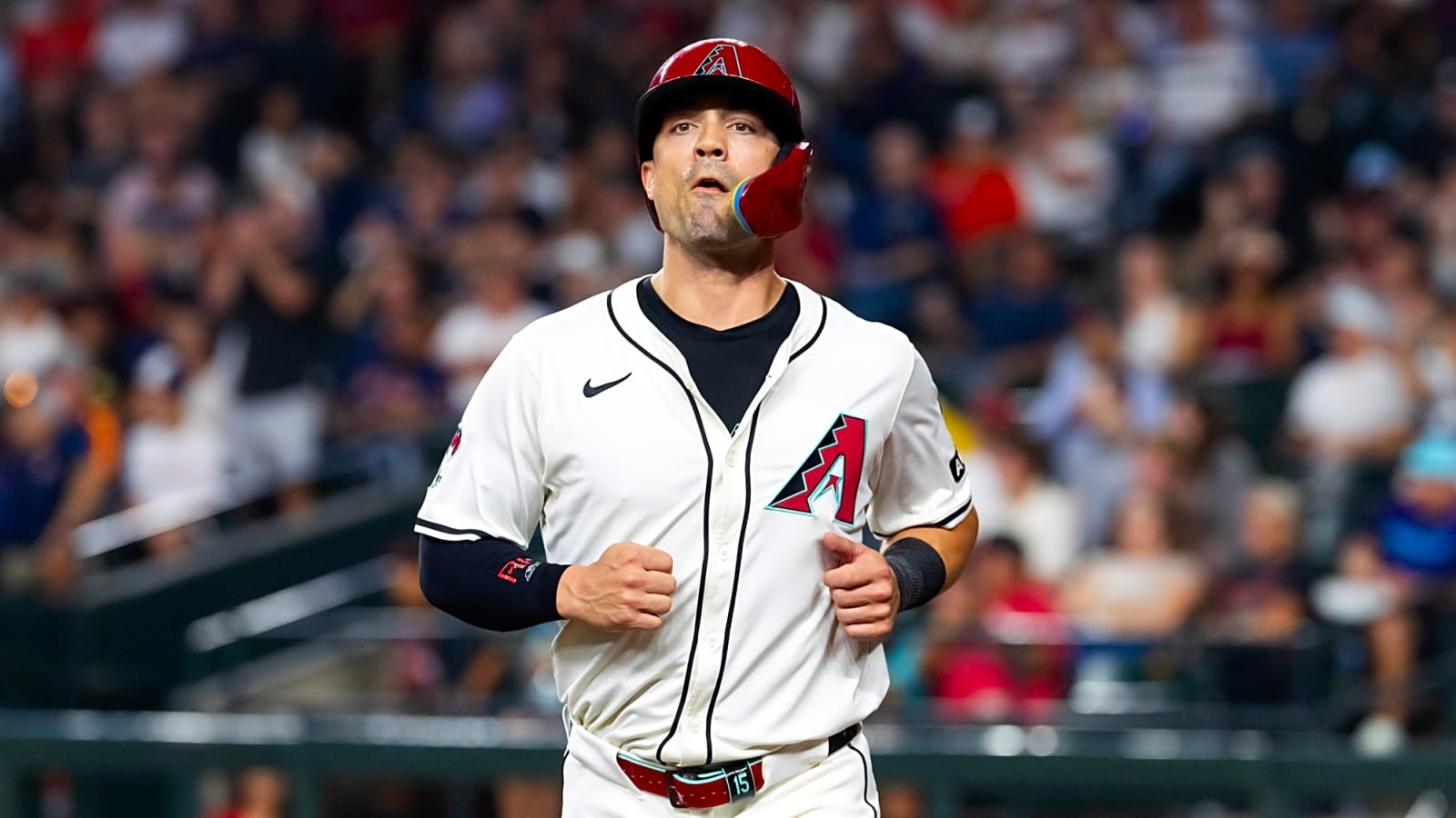 Royals acquire outfielder Randal Grichuk