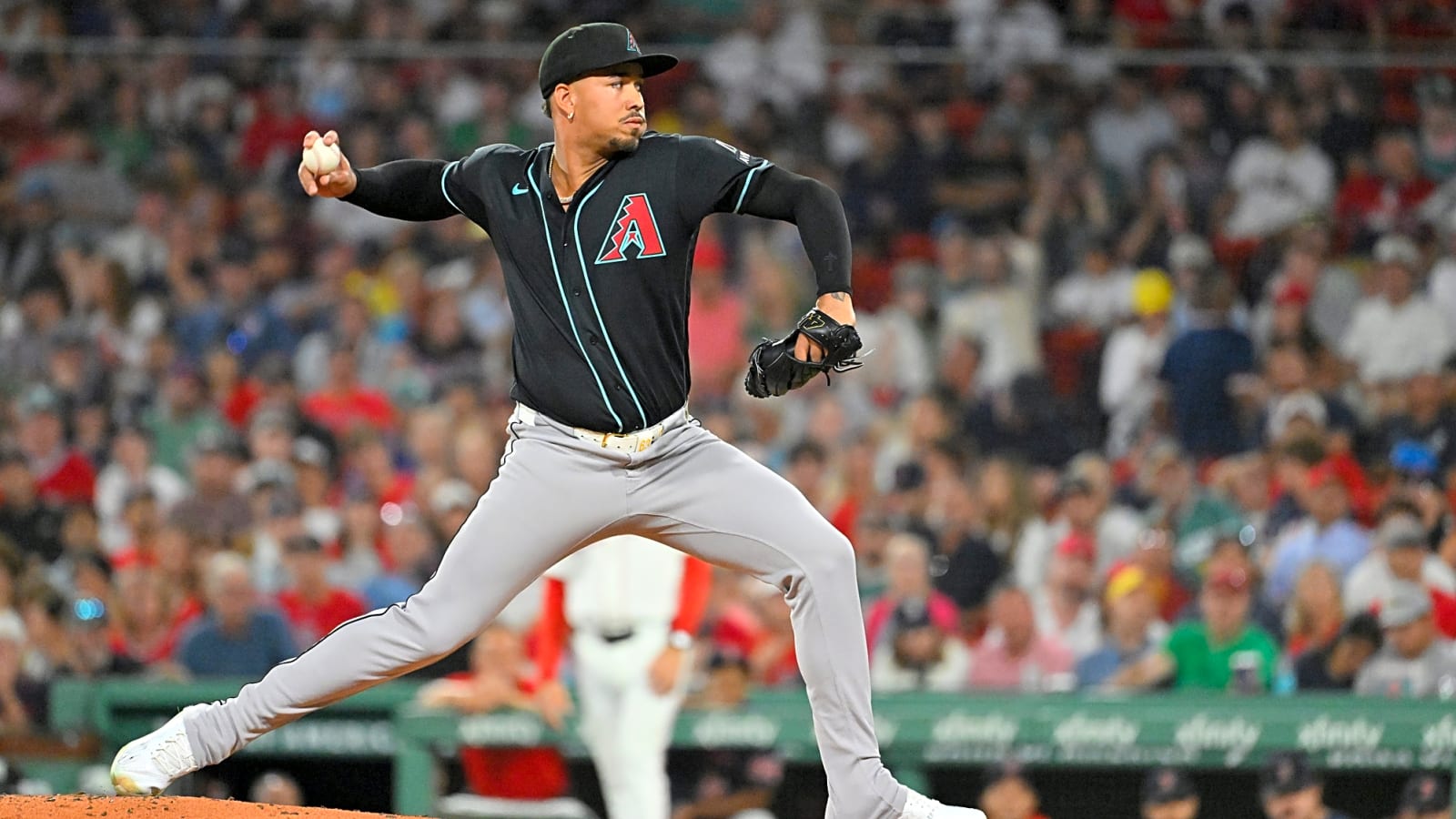 Unexpected Diamondbacks pitcher throws immaculate inning