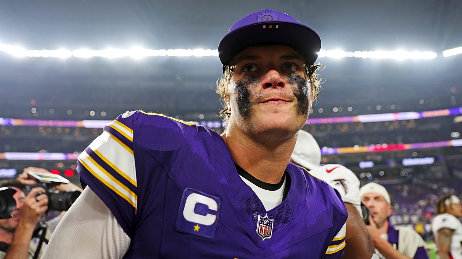Vikings HC Kevin O’Connell will not name QB1 until J.J. McCarthy is 100 percent