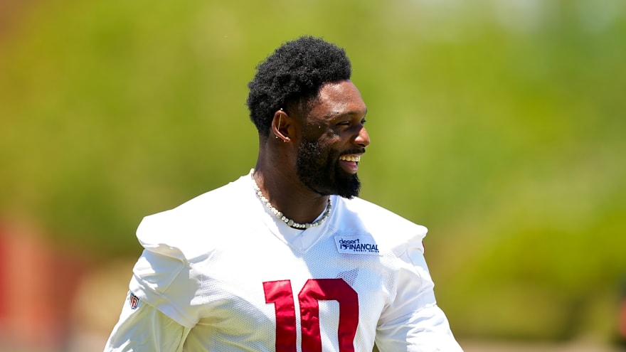 Cardinals OLB Josh Sweat, Subject Of Summer Trade Buzz, Says ‘I’m Where I Want To Be’