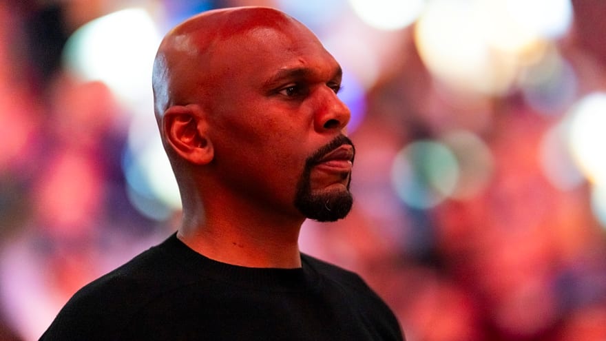 Jerry Stackhouse reportedly candidate in Bulls’ coaching search