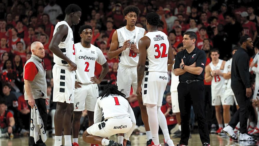 Joe Lunardi’s Latest Bracketology May Surprise This Big 12 Fan Base