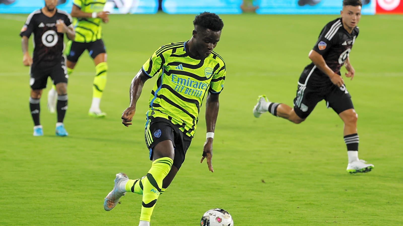 Saka and Madueke to be challenged for England place