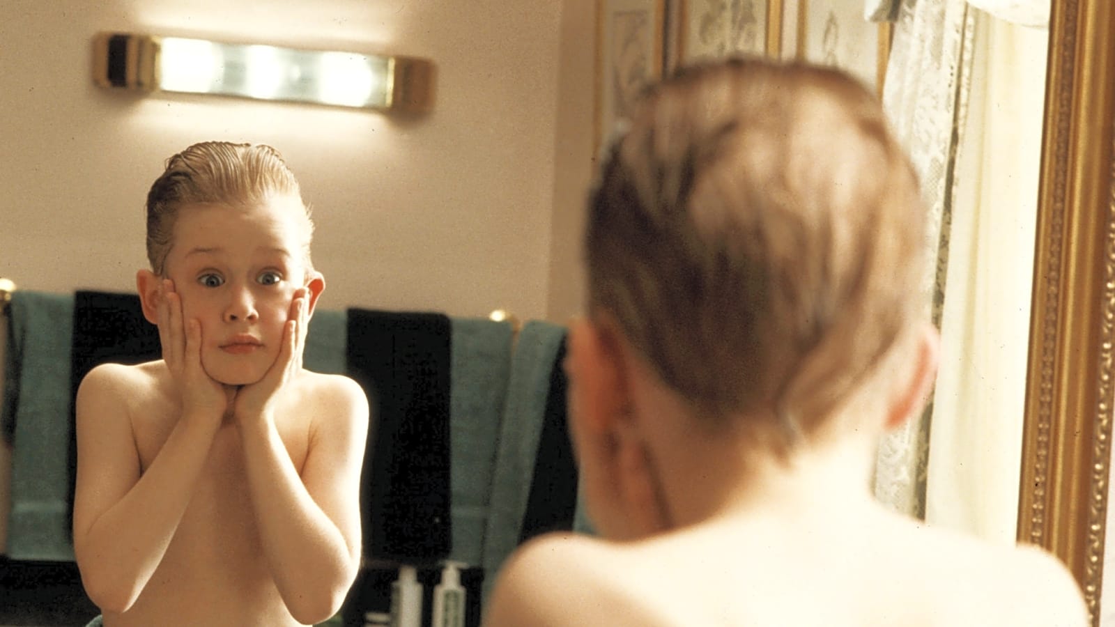 Chris Columbus thinks returning to the world of "Home Alone" is a bad idea