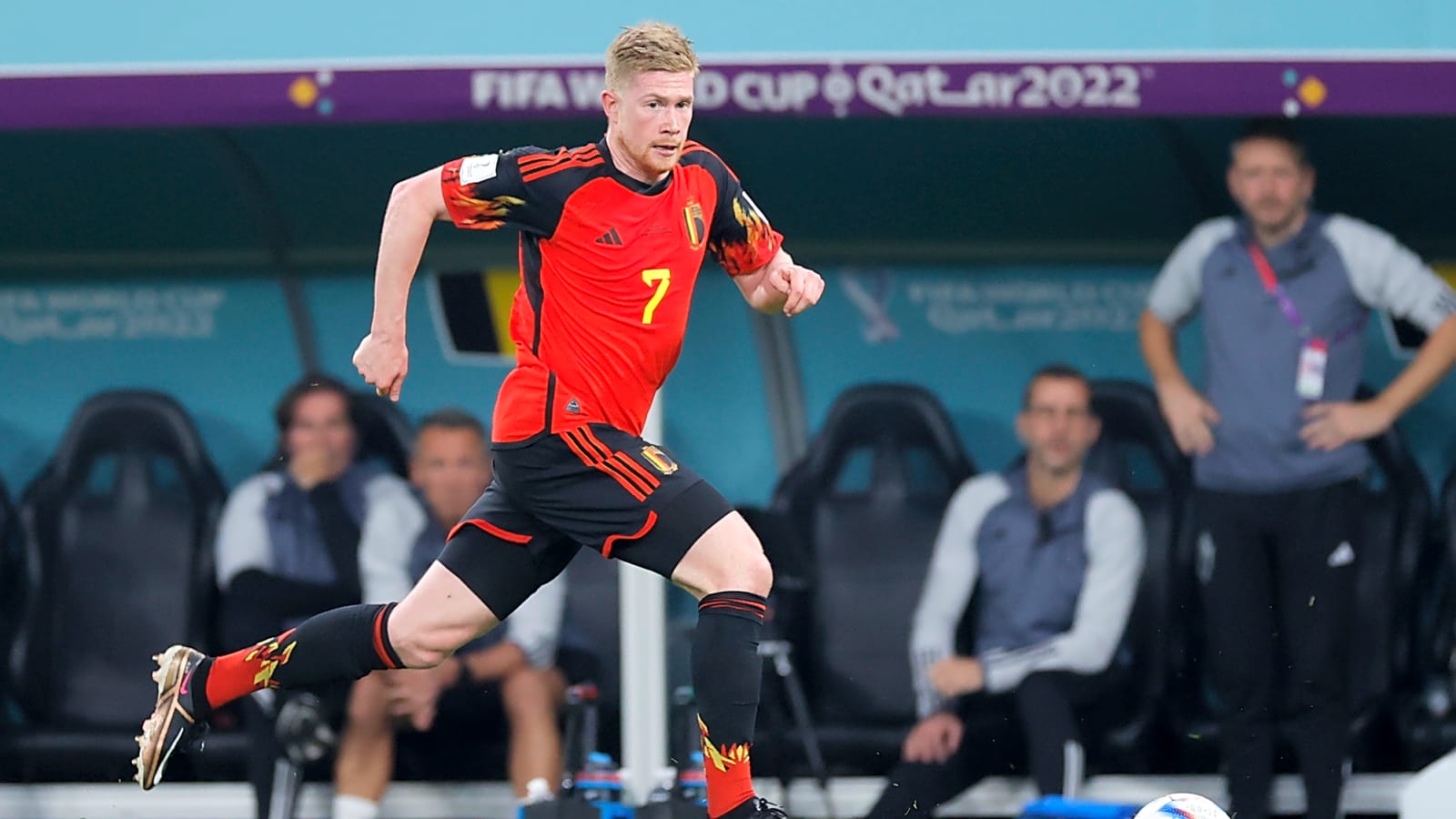 Kevin De Bruyne’s Manchester City Homecoming: Should the Belgian Have Been the One Sacrificed After Giovanni DI Lorenzo’s Red Card?