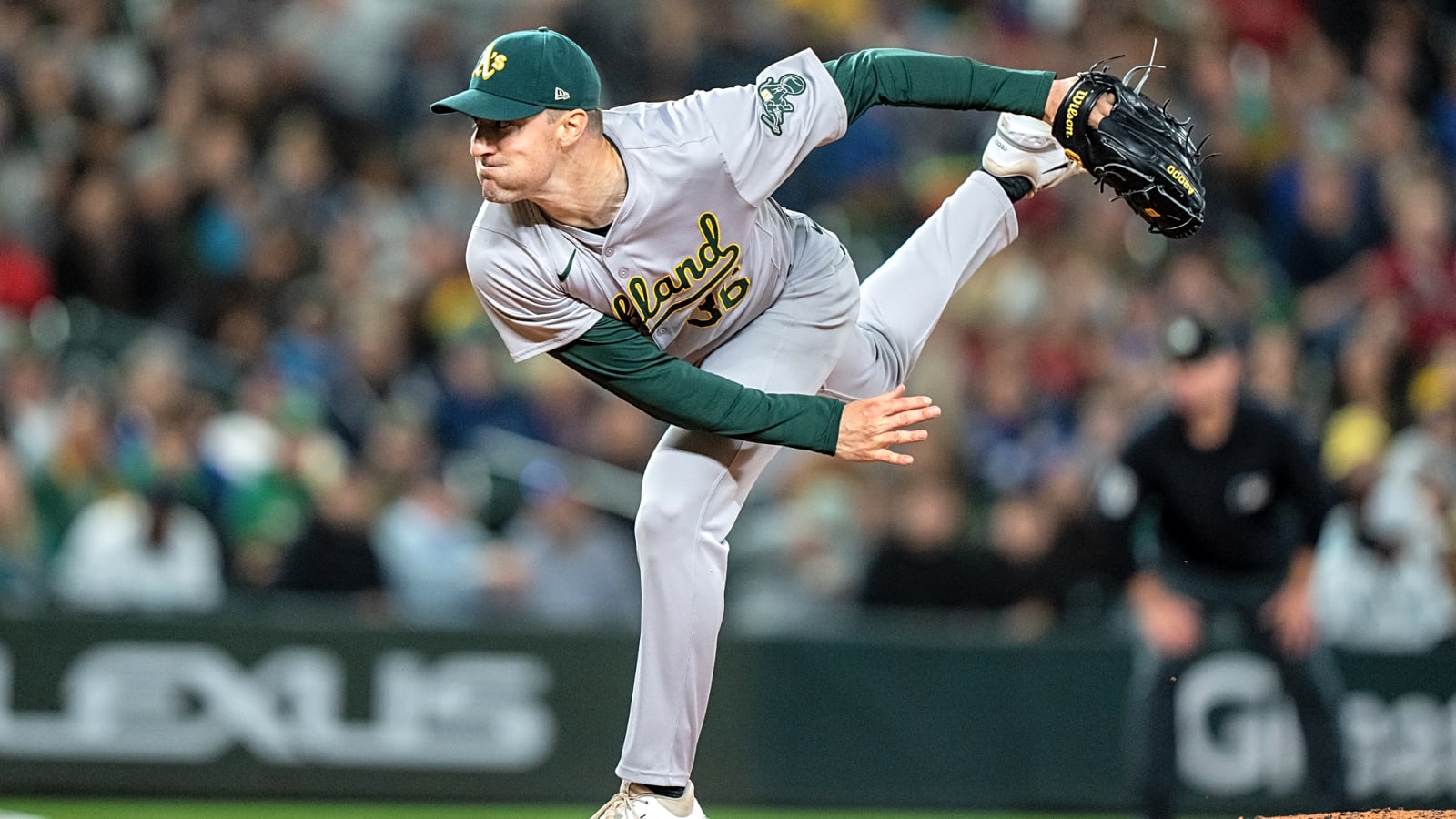 Former MLB All-Star pitcher announces his retirement