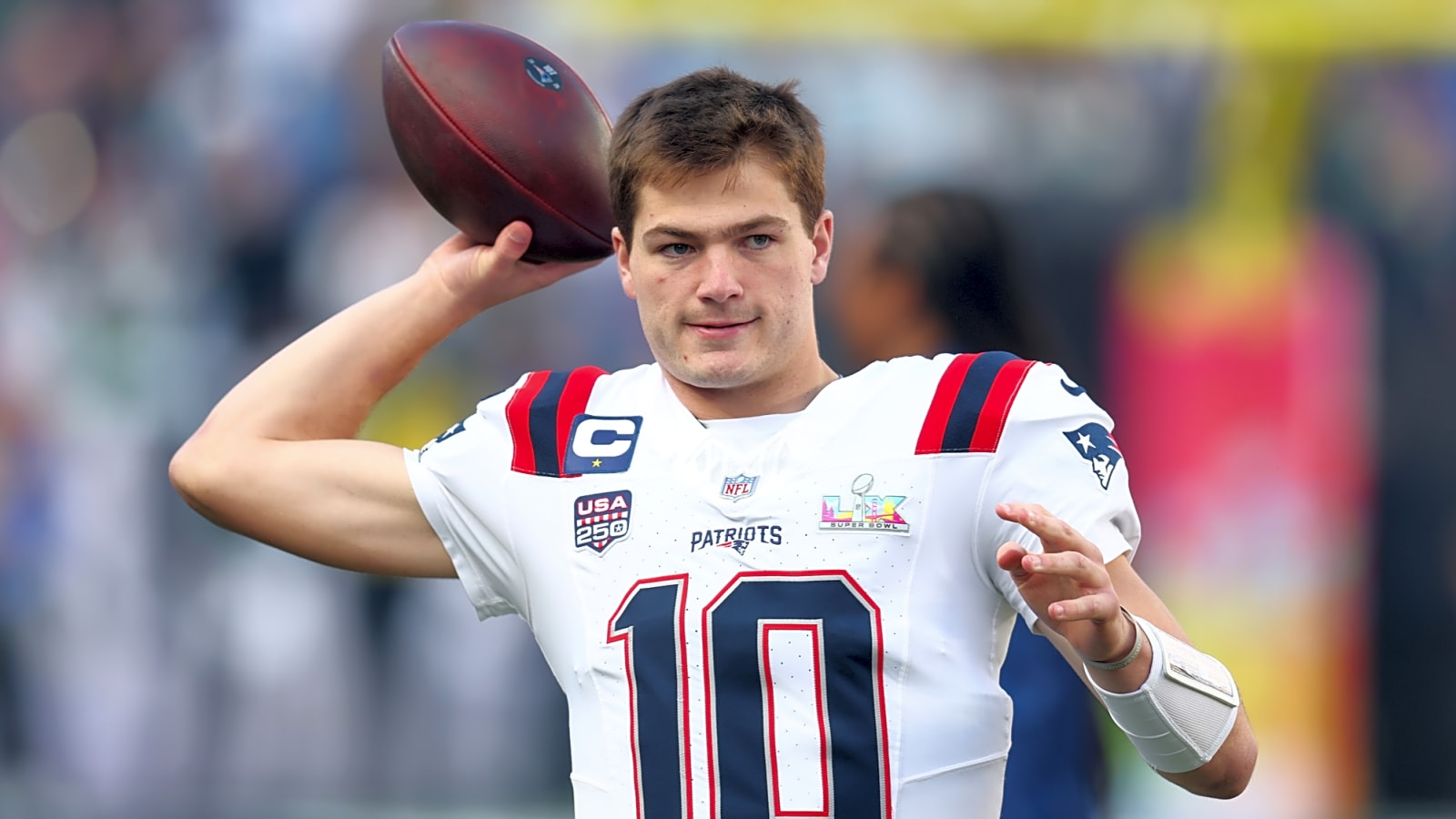 Pats' Vrabel defends Maye after nightmare outing in SB loss