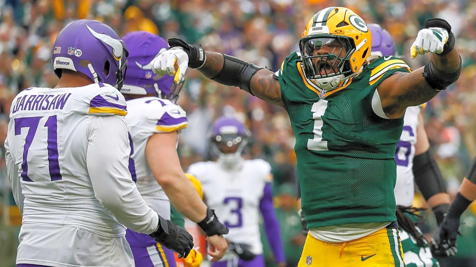 Parsons’ Packers Dominate Vikings in Critical Division Clash