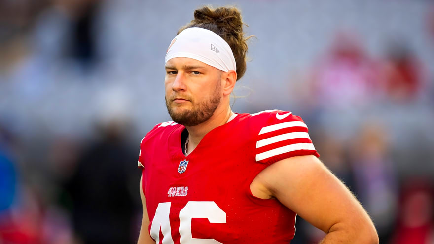 Dolphins Sign LS Taybor Pepper