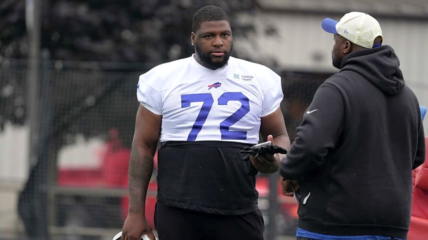 Bills Re-Sign DL Phidarian Mathis To Practice Squad