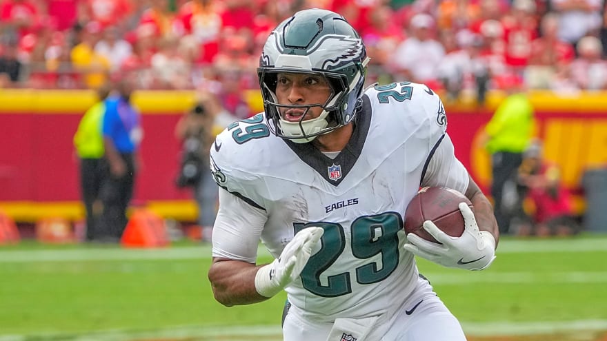 Carolina Panthers Sign Young Running Back Dubbed ‘Quadzilla’