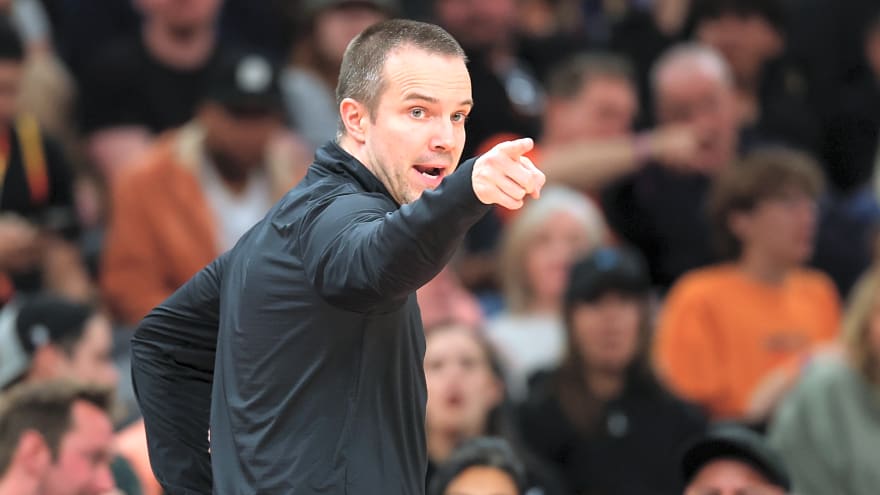 Suns’ Jordan Ott provides Devin Booker injury update ahead of Kings’ game (3/3)