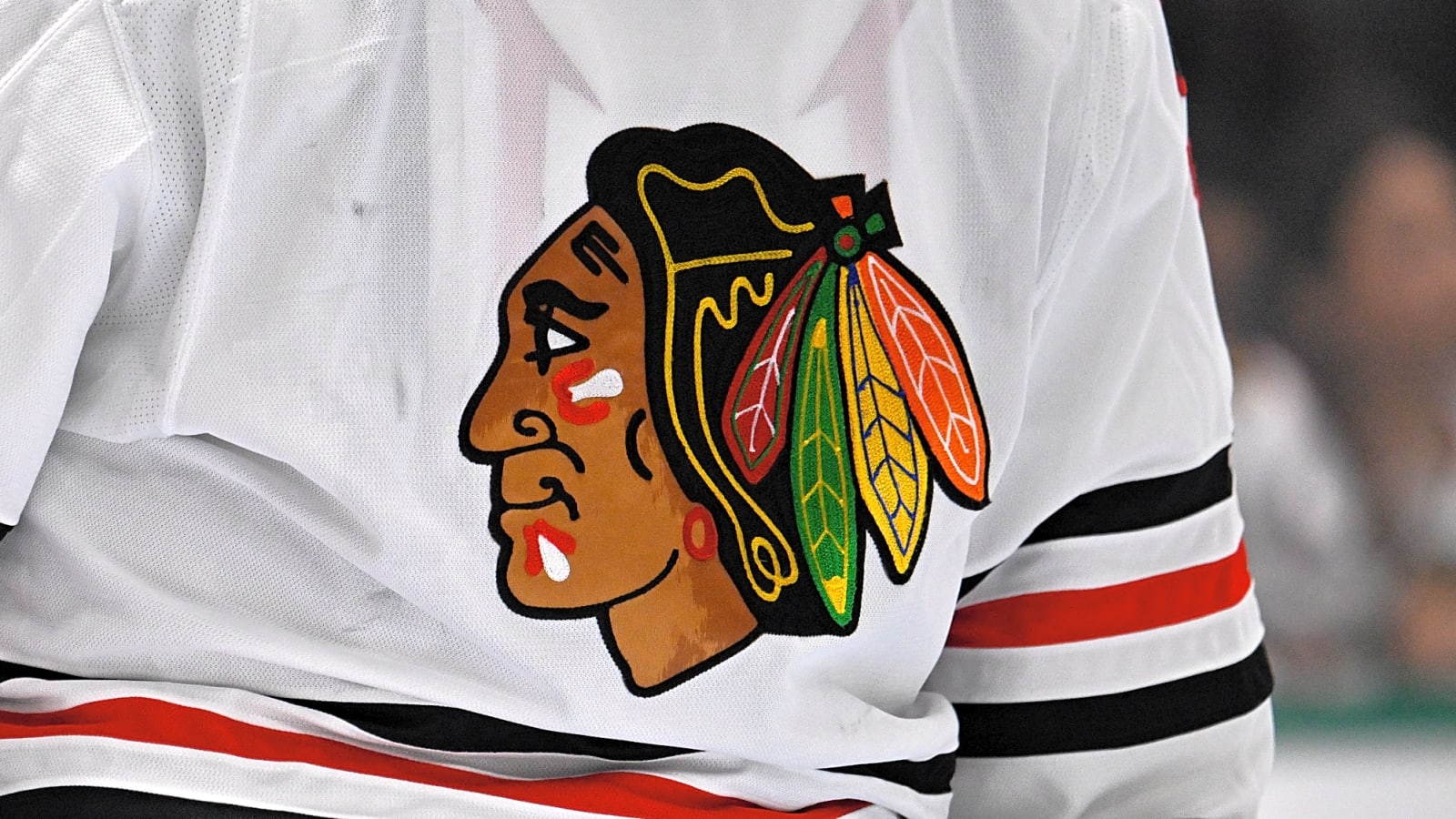 Blackhawks part ways with assistant coach Kevin Dean