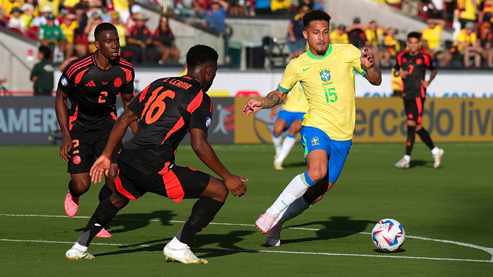 Joao Gomes decides between joining Manchester United or Liverpool