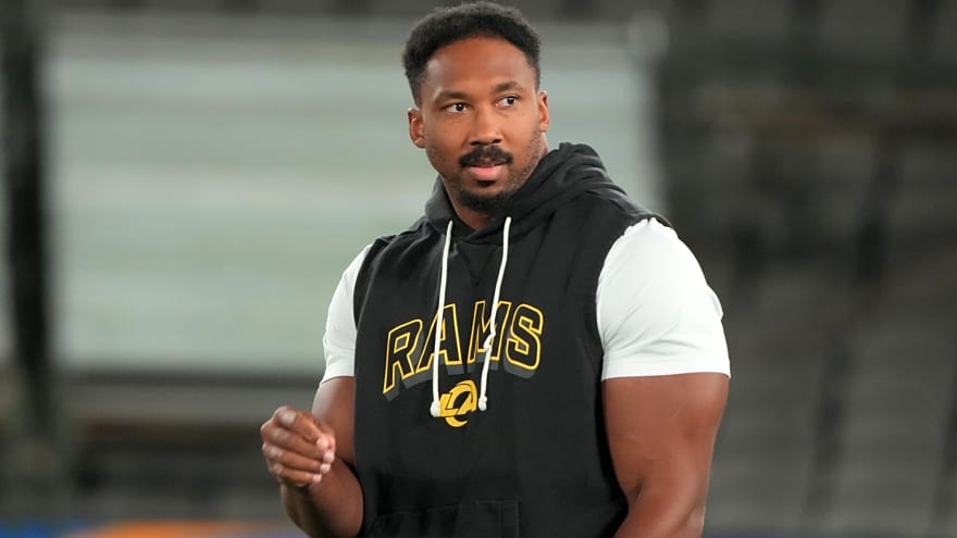Report: Rams DE Myles Garrett to undergo knee surgery, headed to injured reserve