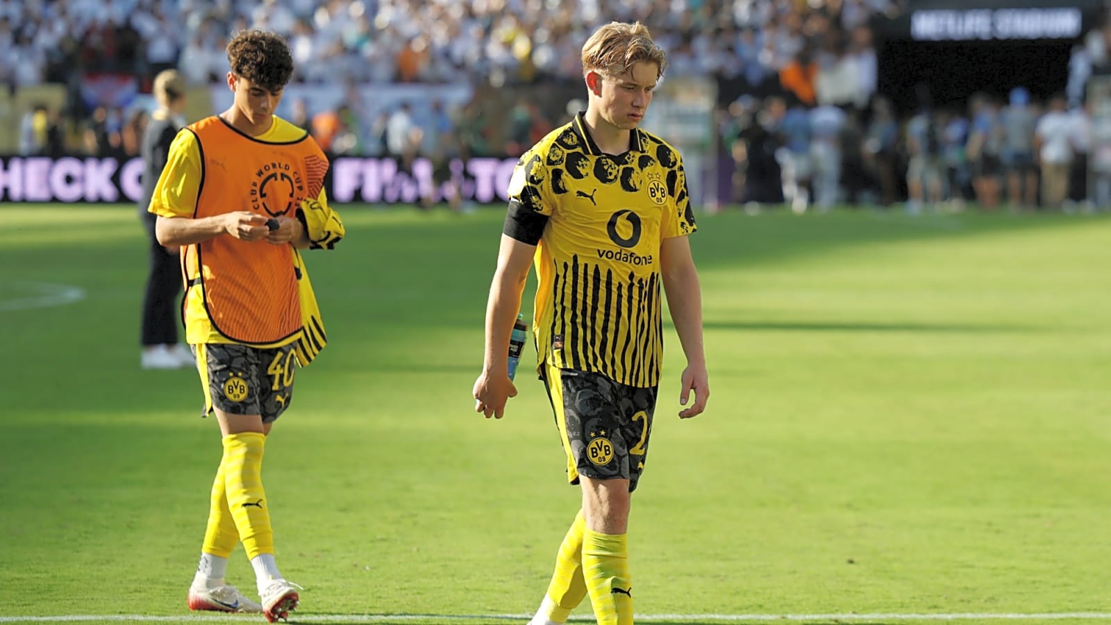 Man United keeping close tabs on the flying full-back wanted by Arsenal and Liverpool