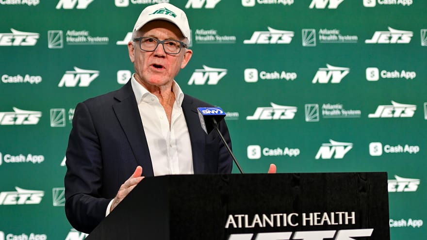 Jets Owner Woody Johnson Defends Aaron Glenn Amid 0-7 Start While Criticizing Justin Fields