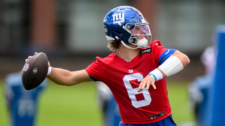 Magic 8 Ball predictions for the 2025 New York Giants