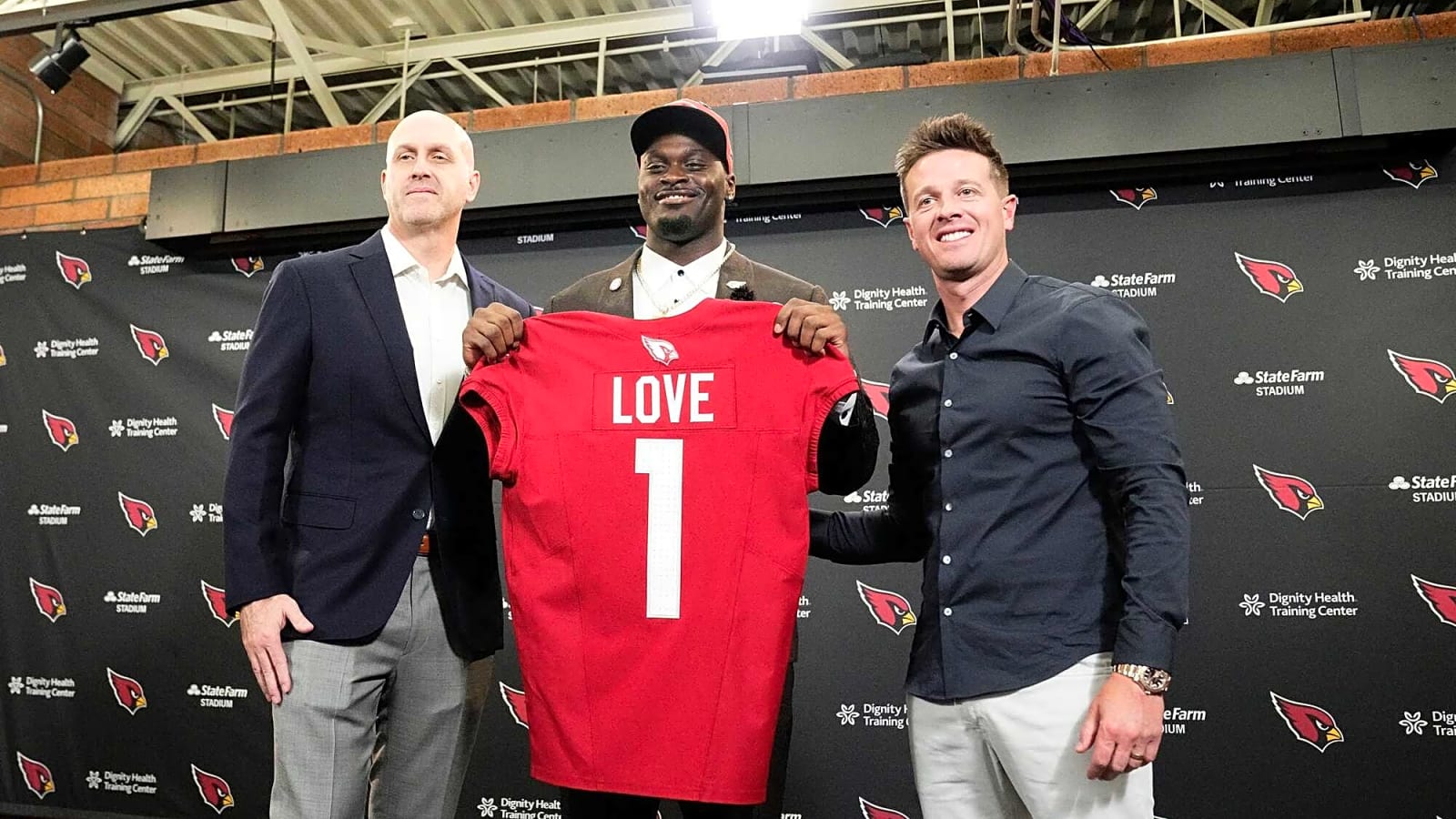 Why the Cardinals not addressing their pass rush will lead to trouble in 2026?